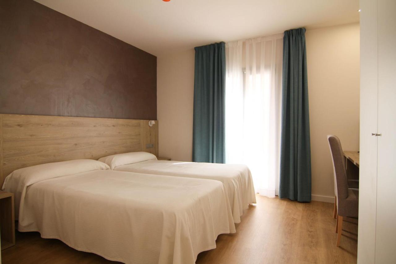 Superior Double or Twin Room,1113548172:JPEG